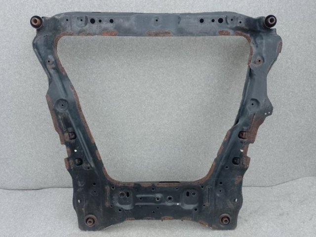 Передняя балка 54400JG00A NISSAN