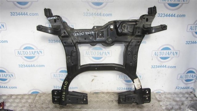 Подрамник передней подвески 544015DA0A NISSAN