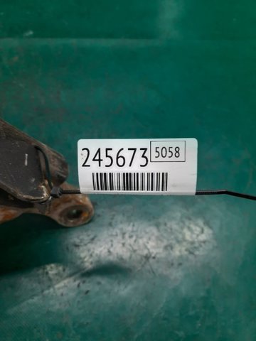 545001M100 Рычаг передней подвески нижний левый купить Чернигов