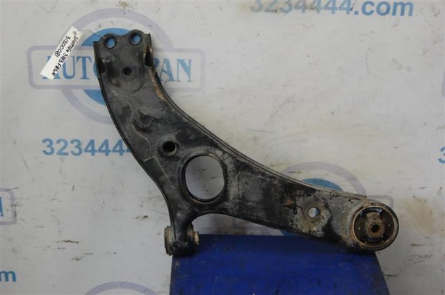 Рычаг передний нижний левый 545002W600 HYUNDAI