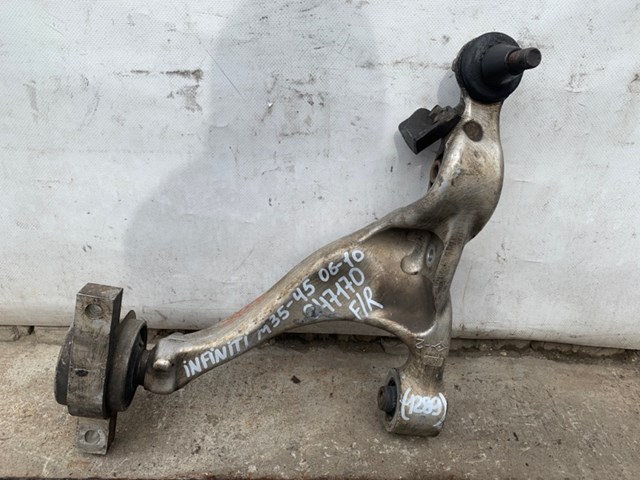 Передний нижний рычаг 54500EG01B NISSAN