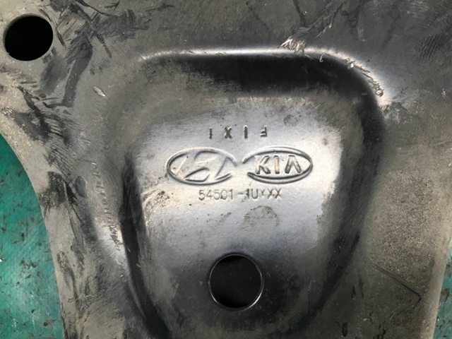 HYUNDAI 545011U000 Нижний рычаг в наличии Каменское