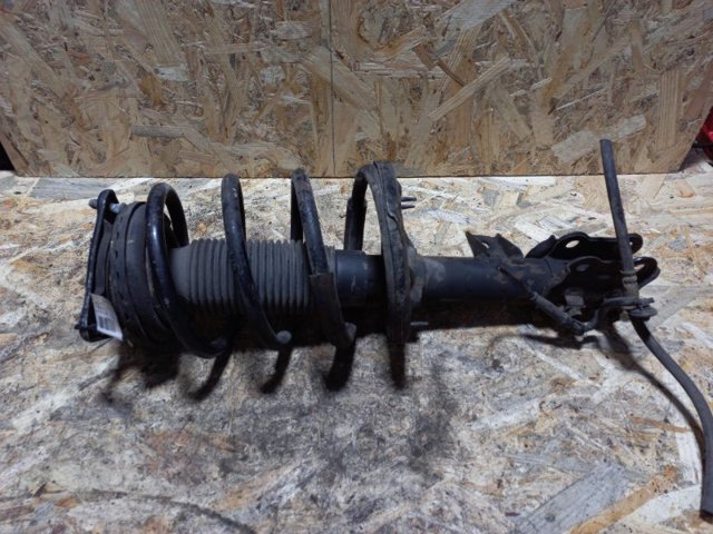 Пружина передней подвески 546302H110 HYUNDAI