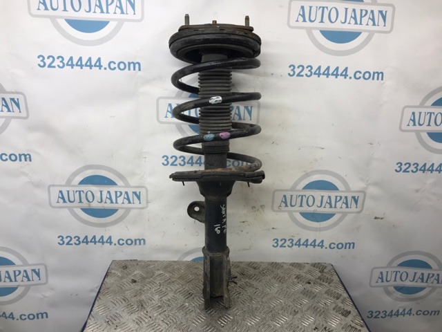 Амортизаторная стойка передняя правая 546602B200 HYUNDAI