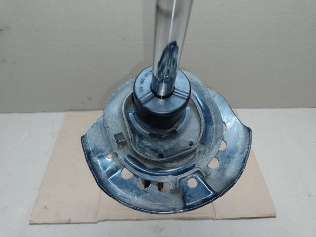 546614R025 HYUNDAI Амортизатор передний правый купить в Киев