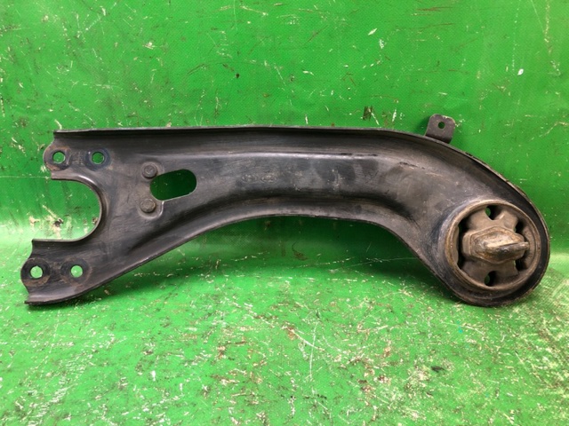 552702P250 HYUNDAI купить в Винница