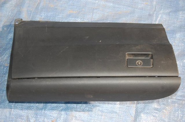 Бардачок 5530306040E0 TOYOTA