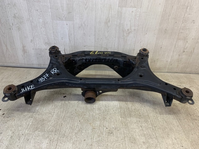 554001KD0A NISSAN Балка задней подвески (подрамник) купить в Чернигов