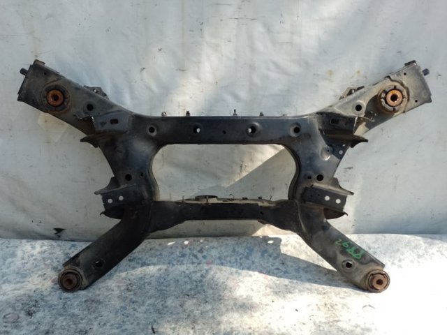 Подрамник задней подвески 554003KD0E NISSAN