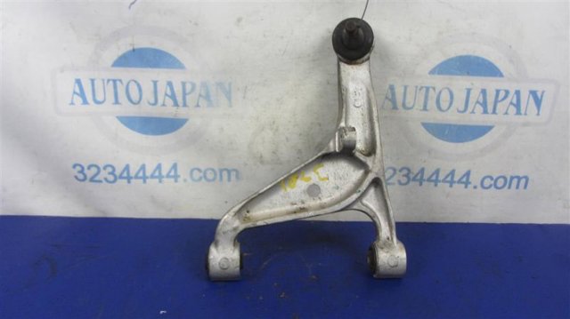 555011MA0C NISSAN Цапфа (поворотный кулак) задний правый купить в Хмельницкий