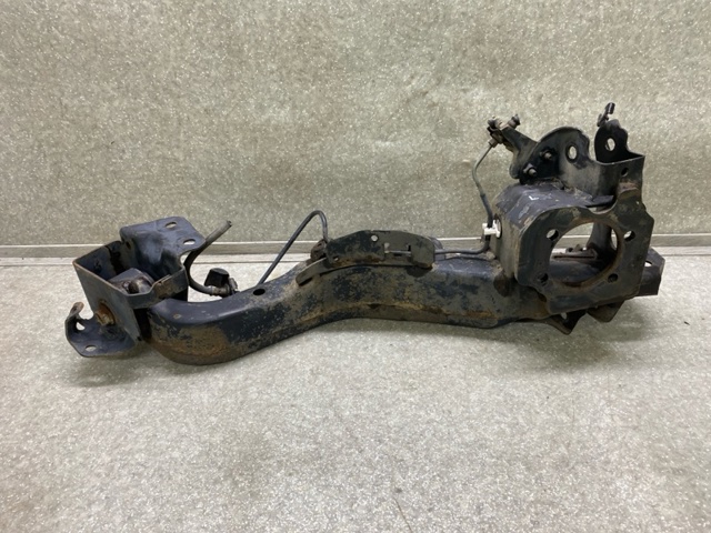 Рычаг задней подвески нижний, левый 555021KD0A NISSAN