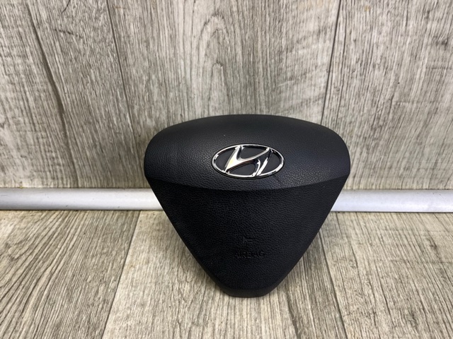 Подушка безопасности водителя 569002V000 HYUNDAI