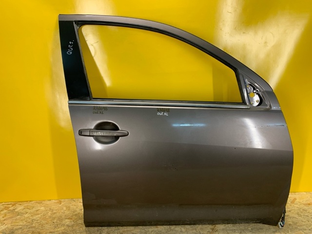 Пассажирская передняя дверь 5700A278 MITSUBISHI