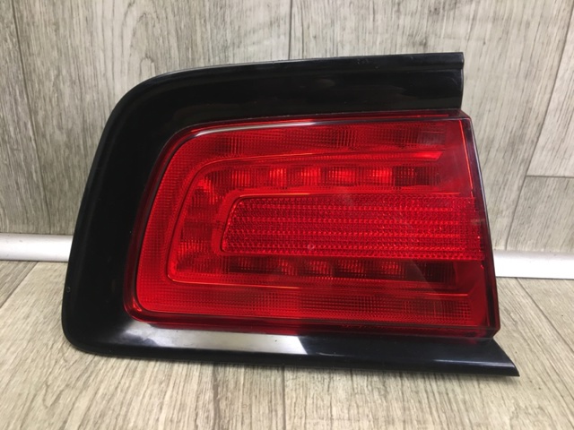 Задняя левая фара 57010415AF CHRYSLER