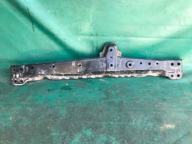 5710478010 TOYOTA Балка радиатора нижняя купить в Павлоград