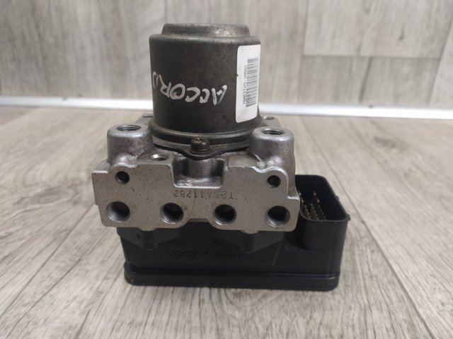 Насос АБС (ABS) главного тормозного цилиндра 57110SEA003 HONDA