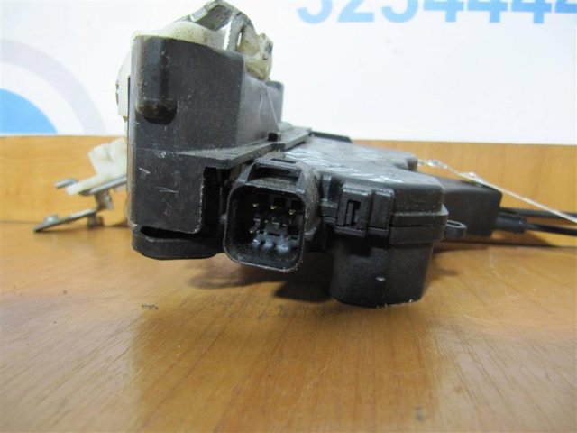 5715A420 MITSUBISHI Замок двери передней правой купить в Одесса