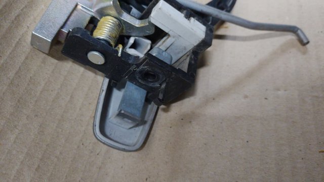 MITSUBISHI 5716A013WB Ручка двери левой наружная передняя/задняя в наличии Ровно