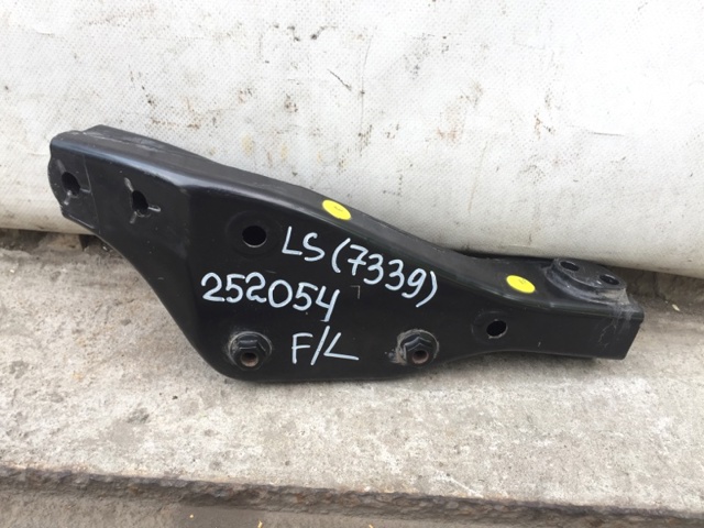 TOYOTA 5730650010 в наличии Николаев