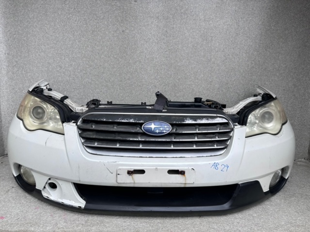 Бампер на авто 57704AG230 SUBARU