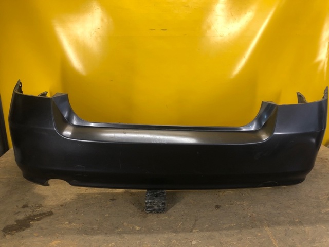 SUBARU 57704AJ06A Бампер задний в наличии Каменское