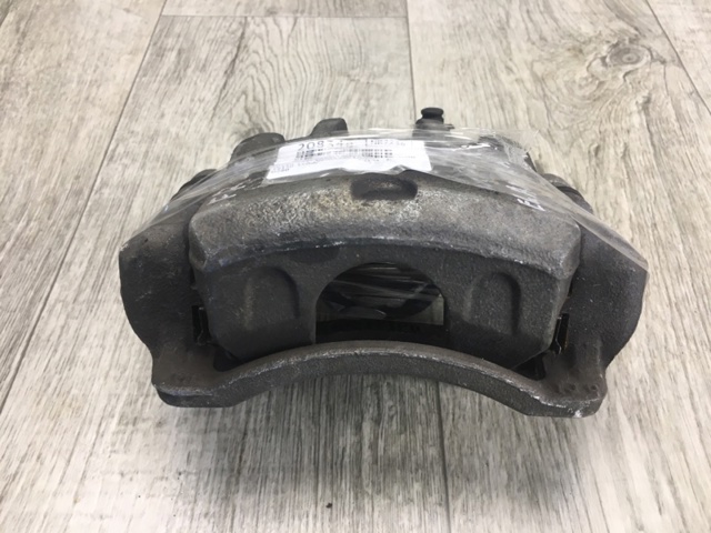 HYUNDAI 581303X000 Суппорт тормозной передний правый в наличии Хмельницкий