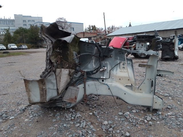 SUZUKI 5830065J00 Арка крыла переднего правого в наличии Ирпень