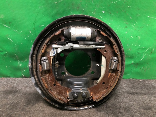 Тормозной суппорт задний левый 58310F3000 HYUNDAI