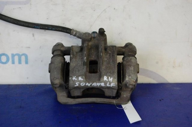 Задний правый суппорт 58311C1A15 HYUNDAI