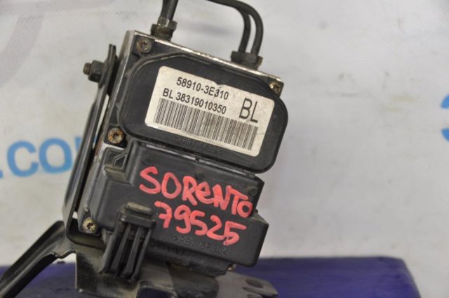Блок управления АБС  589103E310 HYUNDAI