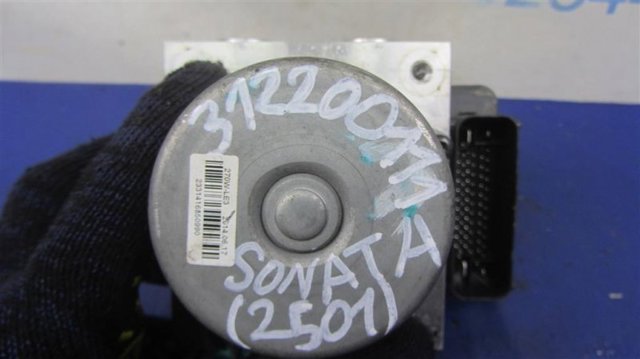 589204R650 HYUNDAI Блок АБС купить в Киев