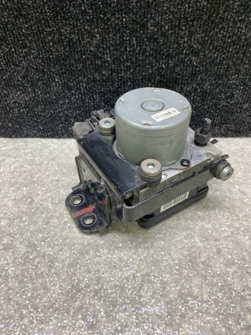 589204Z300 HYUNDAI Блок АБС купить в Николаев