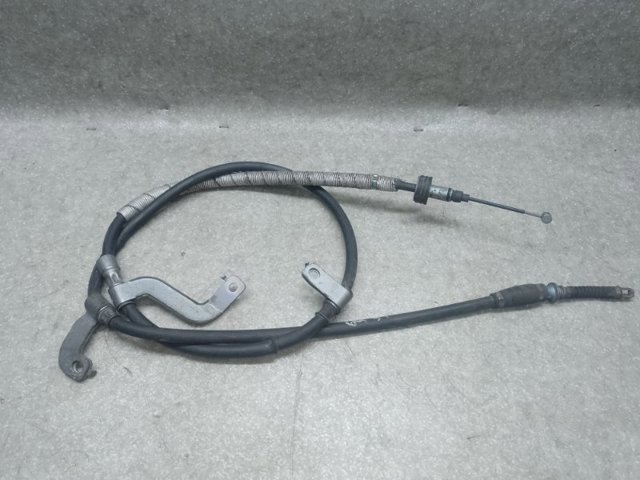 Трос ручника задний правый 59770B2300 HYUNDAI