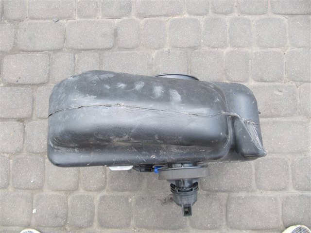 5C0131877C VAG Бак AD BLUE купить в Каменское