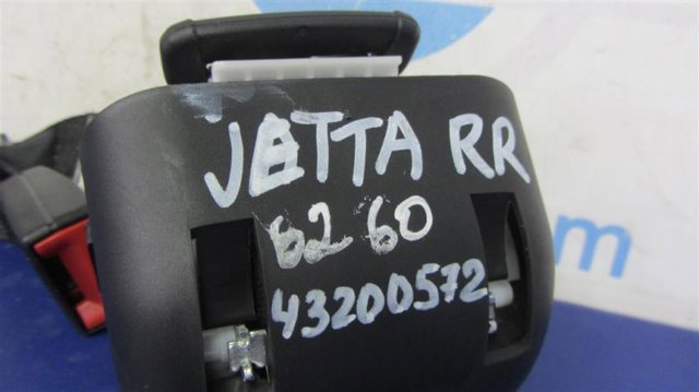 5C6857807DRAA VAG Ремень безопасности задний центральный купить в Чернигов