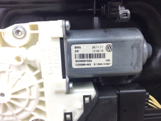 5N0959703G купить Киев