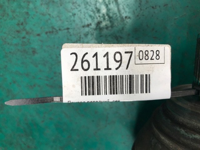 VAG 5Q0407271AP Левая полуось в наличии Павлоград