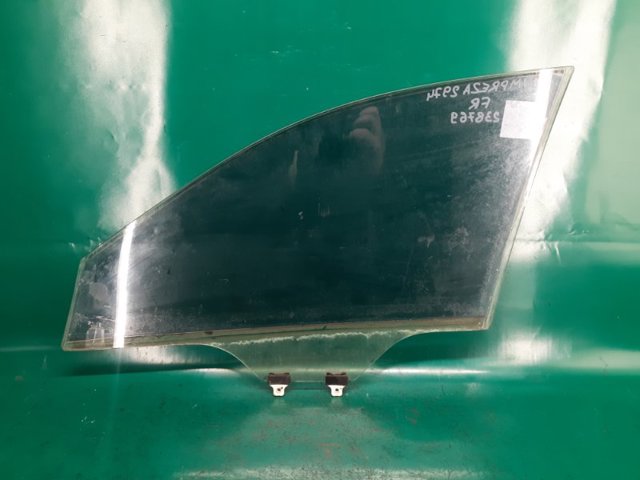 61011FG000 Стекло двери передней правой купить Ужгород