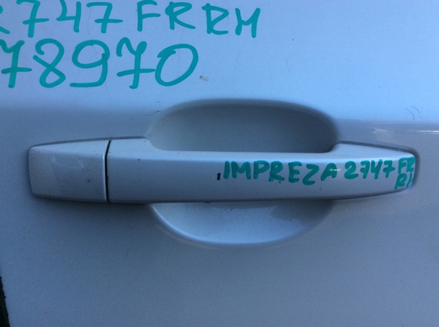 Держатель наружной ручки двери, передней правой 61142FG000 SUBARU
