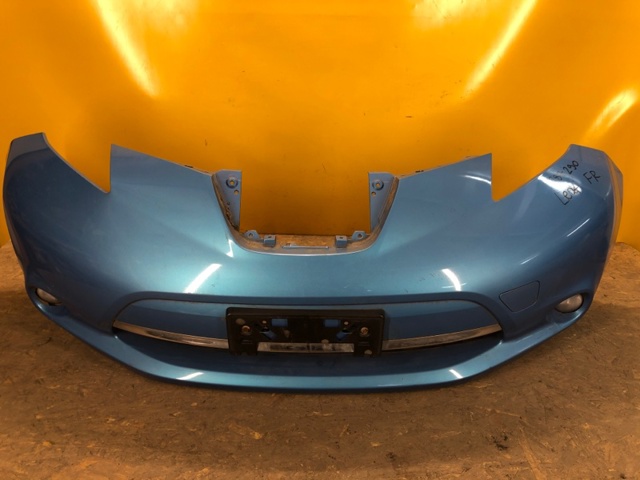 Бампер на авто 620223NA0H NISSAN