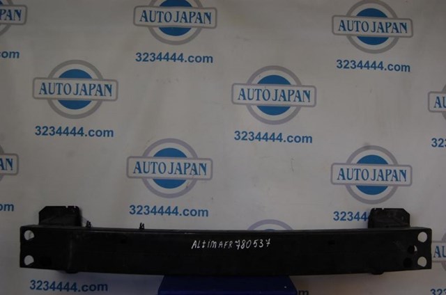Усилитель переднего бампера  62032JA00A NISSAN