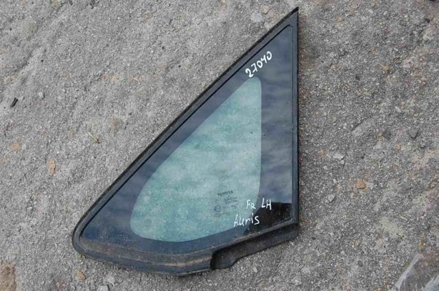 Стекло окна двери водителя неподвижное 6212002010 TOYOTA