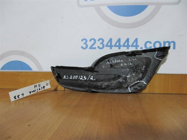 NISSAN 622563TA0A Заглушка (решетка) противотуманных фар бампера переднего правая в наличии Чернигов