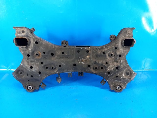 Крабобалка передней подвески 62405G5100 HYUNDAI