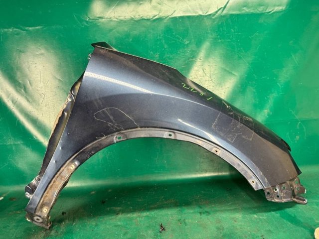 Крыло переднее правое 631004BA0A NISSAN