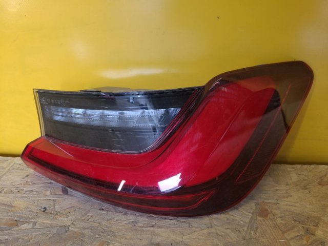 Фонарь задний правый, внешний 63217420450 BMW