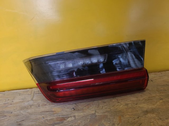 Фонарь задний правый, внутренний 63217955842 BMW