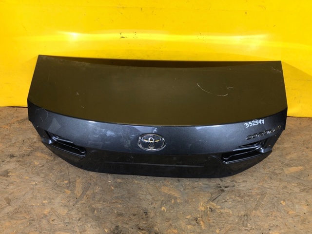 TOYOTA 6440102A30 Крышка багажника в наличии Хмельницкий