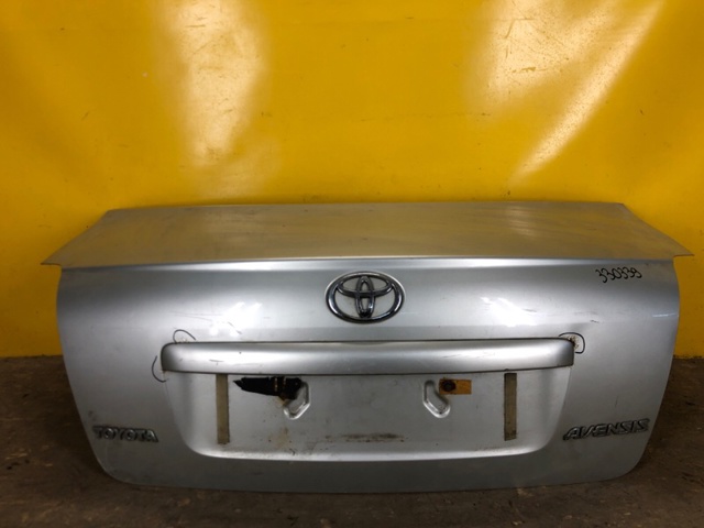 Пятая дверь 6440105050 TOYOTA