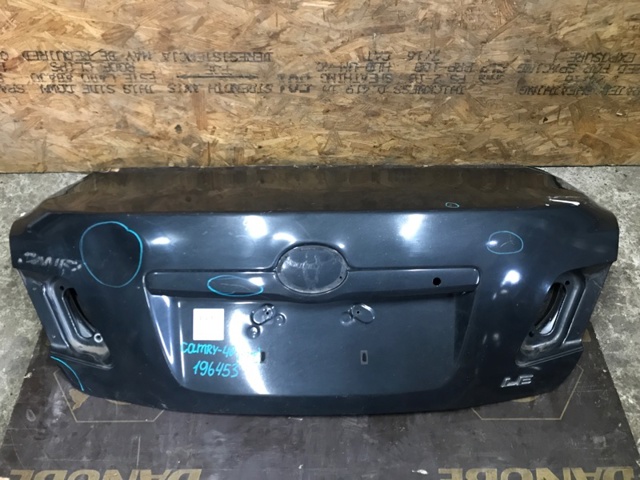 Крышка багажника 6440106280 TOYOTA